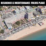 Appartement d\'une chambre avec vue sur la mer balcon et wifi a Frejus