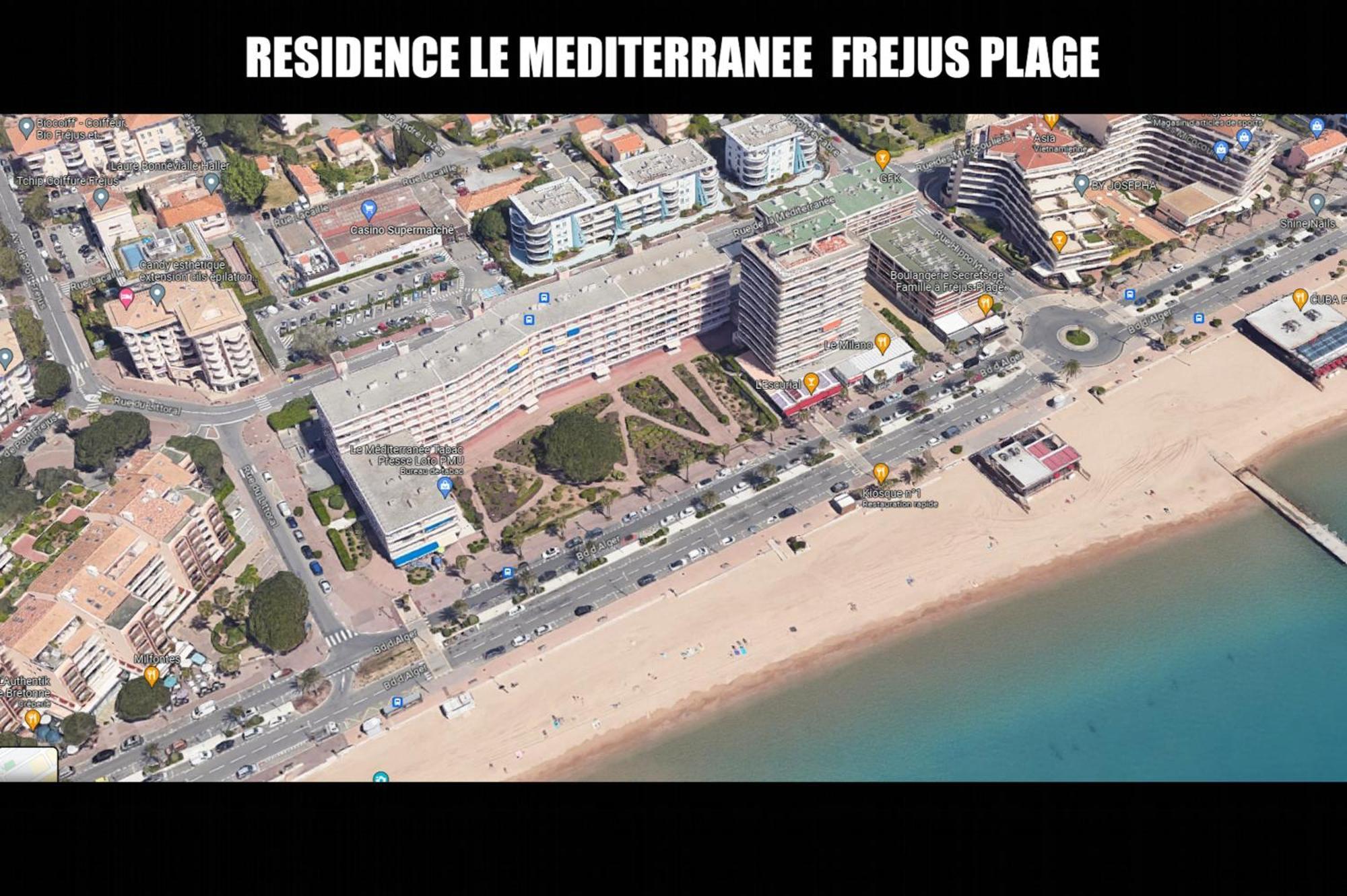 Appartement D'une Avec Vue Sur La Balcon Et Wifi A